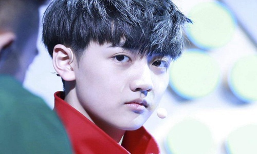 焉栩嘉妈妈把他微信推给小盒鱼咋回事(小小盒焉栩嘉)