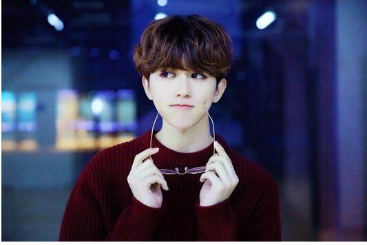 蔡徐坤为什么这么火(蔡徐坤因为什么火的)