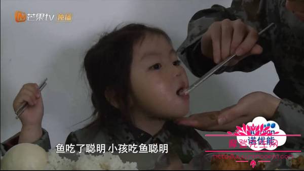 阿拉蕾为什么叫撒贝宁姥爷？阿拉蕾董力父女(从每一个细节都能看出董力很爱阿拉蕾)