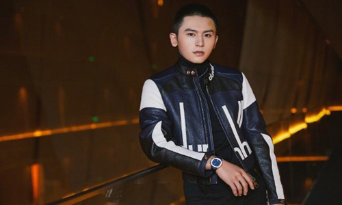 张哲瀚前女友是谁 张哲瀚前女友是谁