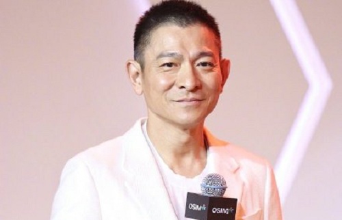 刘德华和成龙合作过哪些好看的电影?《少林(成龙刘德华合作的电影刘德华演少帅) 刘德华和成龙合作过哪些好看的电影?《少林(成龙刘德华合作的电影刘德华演少帅)