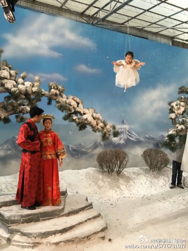 董力女儿阿拉蕾是谁的女儿?崔雅涵父母身份(阿拉蕾崔雅涵是谁家的娃) 董力女儿阿拉蕾是谁的女儿?崔雅涵父母身份(阿拉蕾崔雅涵是谁家的娃)