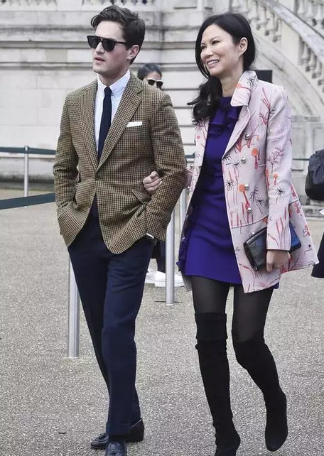 罕见邓丽君下葬全程照(邓丽君被葬在哪)