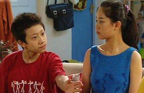 张一山醉酒床咚大胸姐视频 张一山醉酒床咚大胸姐视频