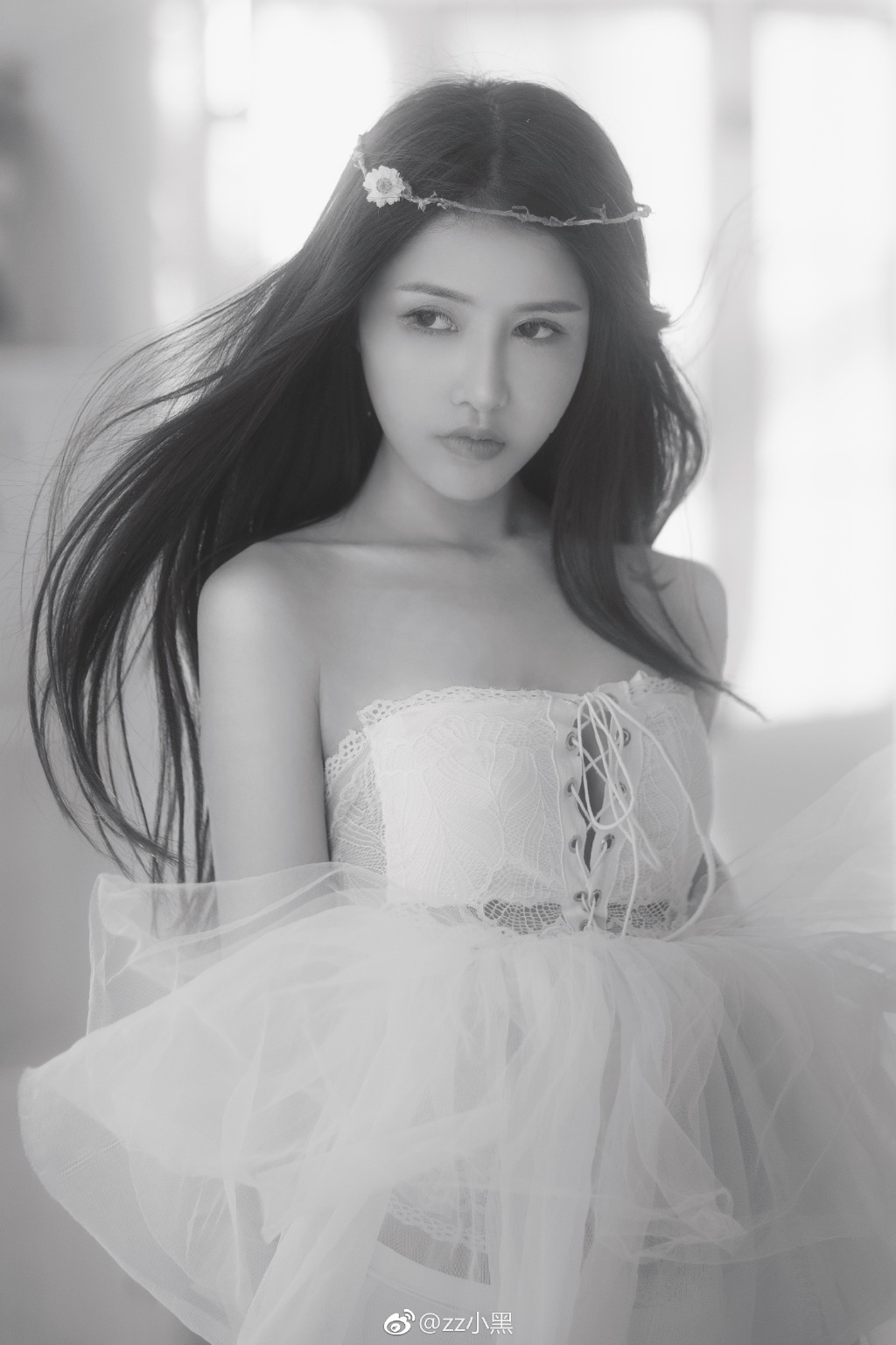 网红zz小黑贺宏娟多大了？林珊珊叫的小黑