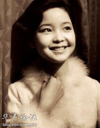 罕见邓丽君下葬全程照(邓丽君被葬在哪)