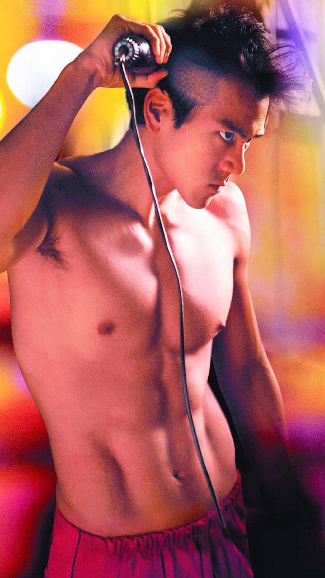 彭于晏是怎么减肥的？彭于晏为什么没有女朋(彭于晏是怎么减肥成功的)