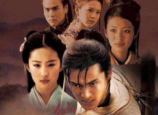 安以轩顺利产子晒宝宝脚丫子照(安以轩二胎产女照片)