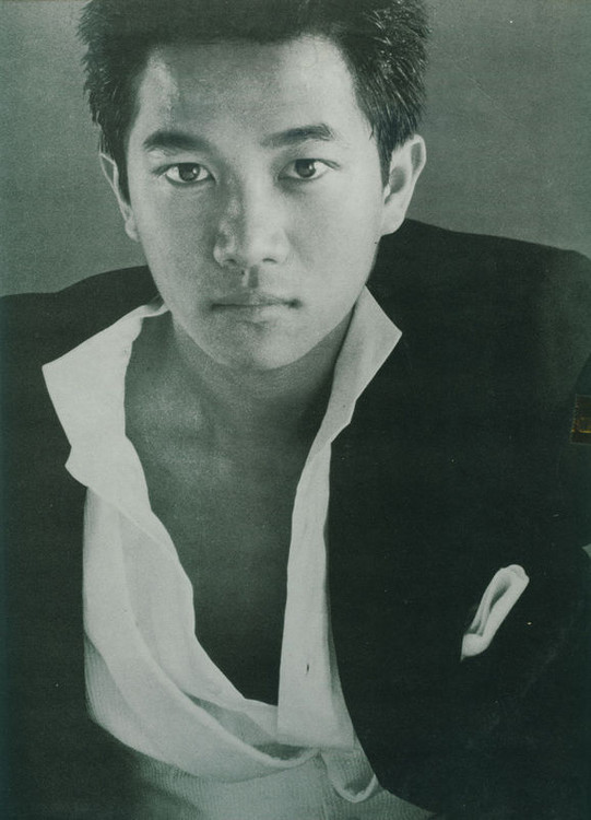 日本一代歌姬滨崎步情史婚史(滨崎步同时代的日本女歌手)