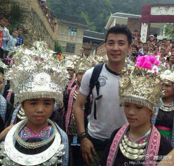 保剑锋现身董春辉徐茜茹婚礼