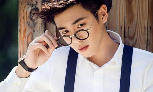 张若昀秒删微博发文怒骂你不配(张若昀微博长文)