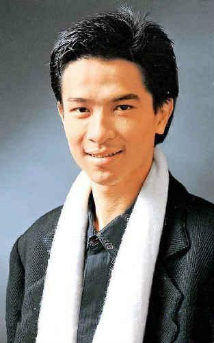 钟保罗葬礼明星都有谁?钟保罗蓝洁瑛什么关 钟保罗葬礼明星都有谁?钟保罗蓝洁瑛什么关