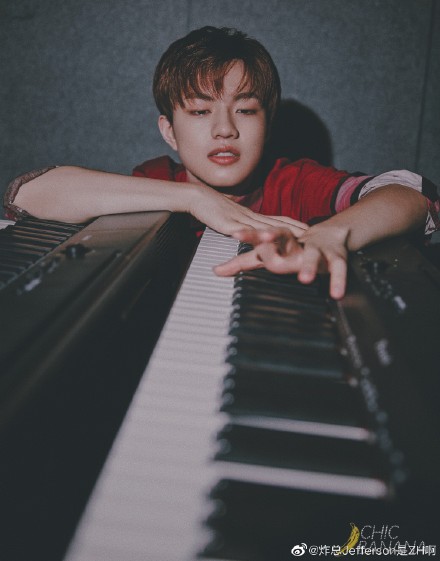 钱正昊为什么叫炸总、钱十三