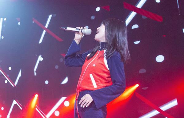 谭维维的谭某某在说谁?谭维维我想和你唱歌(我想跟你唱谭维维) 谭维维的谭某某在说谁?谭维维我想和你唱歌(我想跟你唱谭维维)