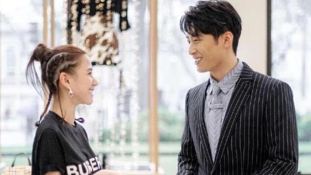 何超莲是利智生的纯属谣言(利智为赌王生女何超云)