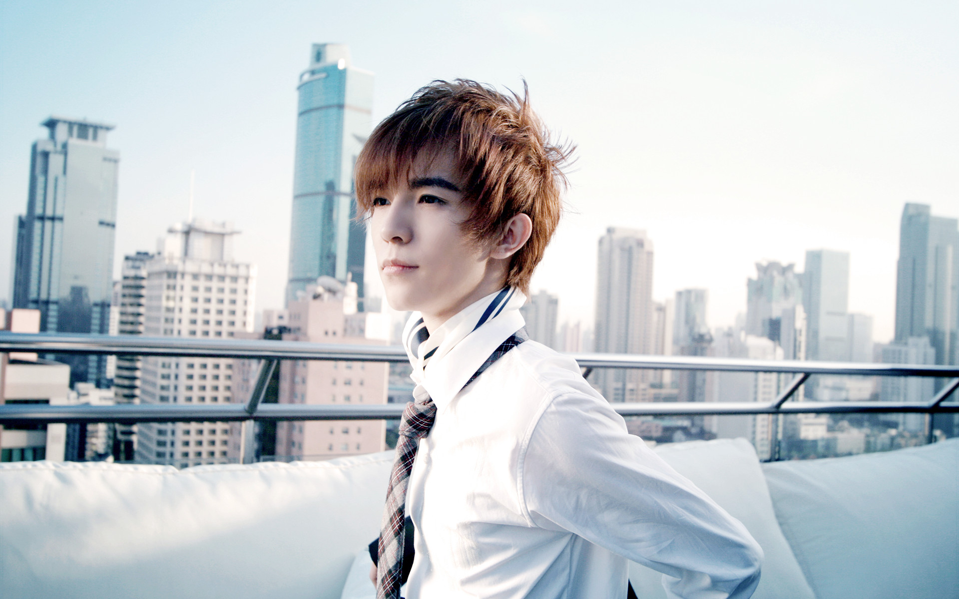 郭敬明的商业帝国探秘