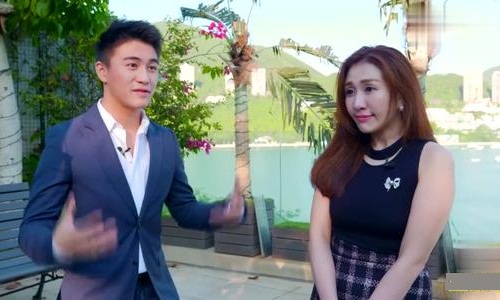 何超莲是利智生的纯属谣言(利智为赌王生女何超云)