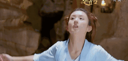 楚乔传宇文玥为什么训练楚乔？有什么目的？(楚乔从什么时候开始喜欢宇文玥的)