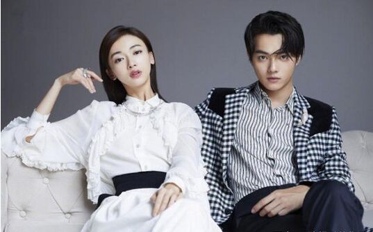 吴谨言和罗海琼对比照(罗海琼与吴谨言像吗)