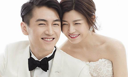 陈妍希为陈晓庆生晒合照力破婚变传言(陈妍希连续第8年为陈晓庆生)