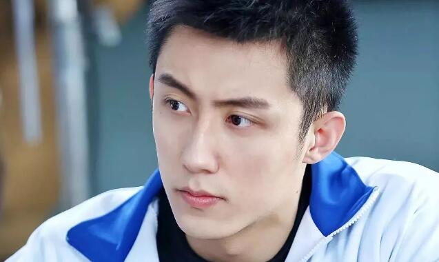 黄景瑜李沁新浪扫楼(黄景瑜李沁最新路透) 黄景瑜李沁新浪扫楼(黄景瑜李沁最新路透)