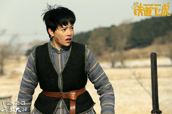 演员张艺上整容前真吓人图(演员张艺上图片) 演员张艺上整容前真吓人图(演员张艺上图片)