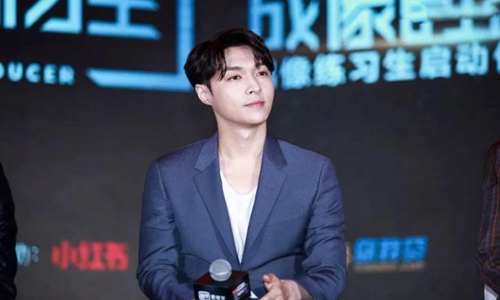 张艺兴为什么和其他三个不和(张艺兴为什么和其他三个不和 Z.1a)