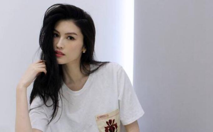 超模何穗老公是男模假冒富二代(超模何穗个人简介) 超模何穗老公是男模假冒富二代(超模何穗个人简介)