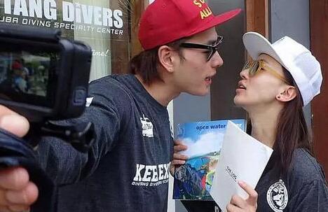 吴谨言和罗海琼对比照(罗海琼与吴谨言像吗)