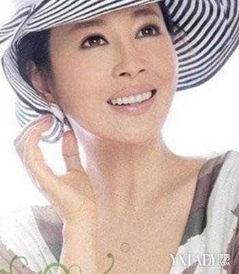 郑裕玲整容美貌变惊悚(郑裕玲脸怎么塌了) 郑裕玲整容美貌变惊悚(郑裕玲脸怎么塌了)