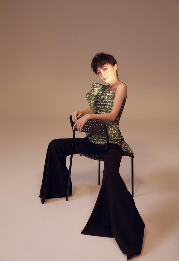 38岁姚笛现状高调复出(39岁姚笛近况)