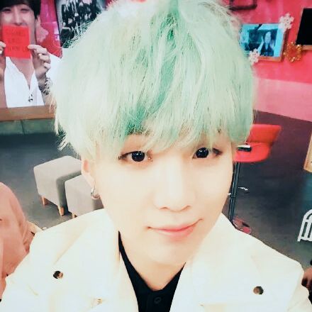 闵玧其为什么叫闵实权？闵玧其和金泰亨怎么