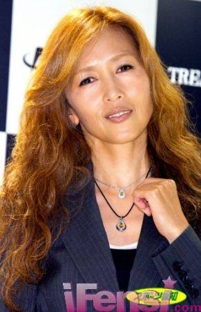 工藤静香是怎么毁容的？工藤静香怎么老的这(工藤静香太丑了)