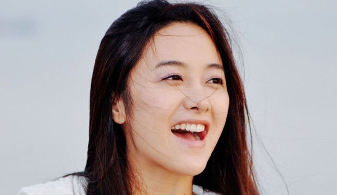 38岁姚笛现状高调复出(39岁姚笛近况)