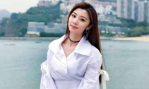 王牌对王牌主持人费沁雯老公是谁(王牌对王牌蒋梦婕是第几期)