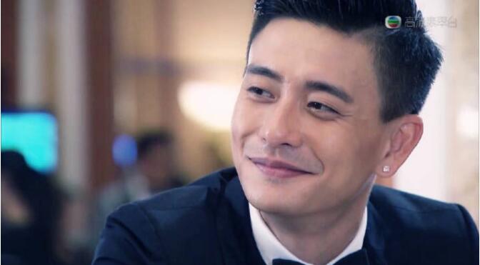 黄宗泽嘴唇为什么发黑是紫黑色 黄宗泽嘴唇为什么发黑是紫黑色