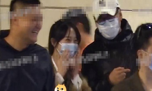 周杰疑新恋情曝光(周杰感情问题) 周杰疑新恋情曝光(周杰感情问题)