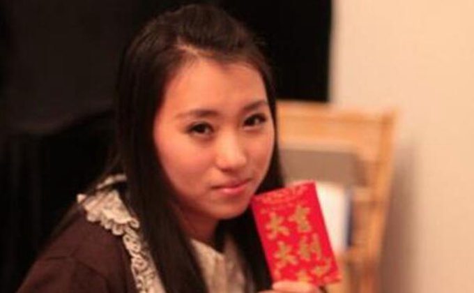 毕滢大学照片曝光网友惊呆(毕滢图片大全)