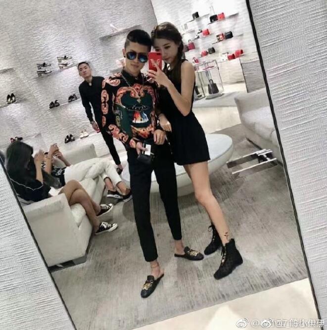 小伊伊716什么意思(716小伊伊怎么了今天)