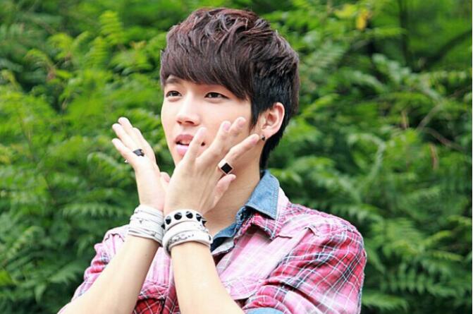 南优贤为什么叫南木、南花花(南南南南木) 南优贤为什么叫南木、南花花(南南南南木)