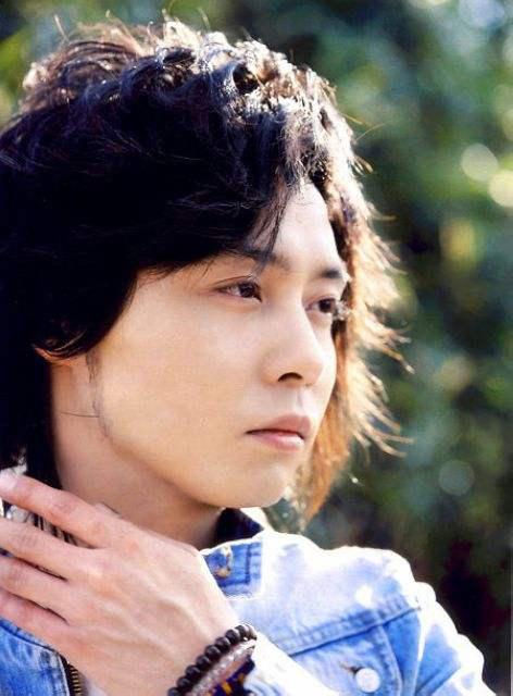 堂本刚和堂本光一是什么关系？堂本刚为什么(堂本光一什么时候喜欢上的堂本刚)