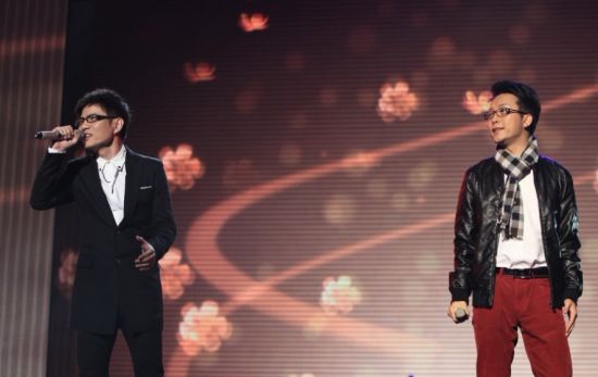 李玉刚为乔任梁写的什么歌?李玉刚和石头什(李玉刚的歌曲为了谁) 李玉刚为乔任梁写的什么歌?李玉刚和石头什(李玉刚的歌曲为了谁)