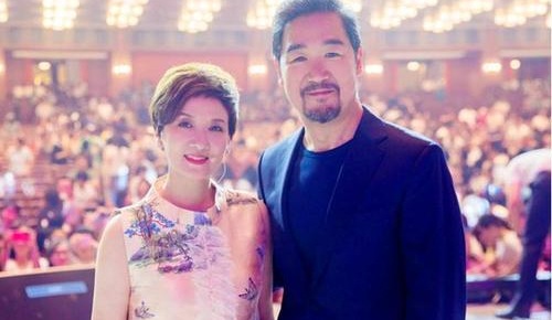 罗秀春年轻时候的照片(罗秀春现任老公照片) 罗秀春年轻时候的照片(罗秀春现任老公照片)