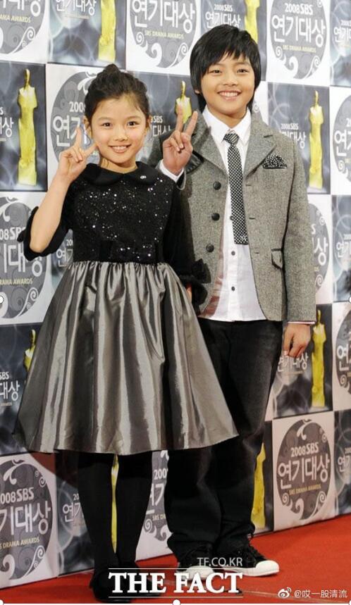 吕珍九金珉载长的很像对比照(吕珍九金珉载也太像了) 吕珍九金珉载长的很像对比照(吕珍九金珉载也太像了)