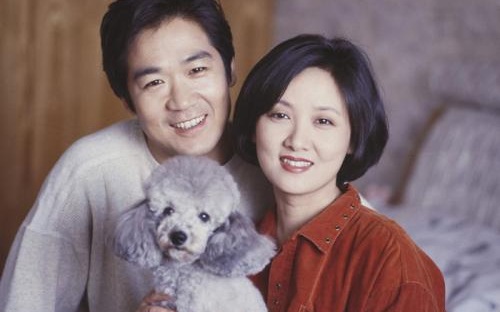 罗秀春年轻时候的照片(罗秀春现任老公照片) 罗秀春年轻时候的照片(罗秀春现任老公照片)