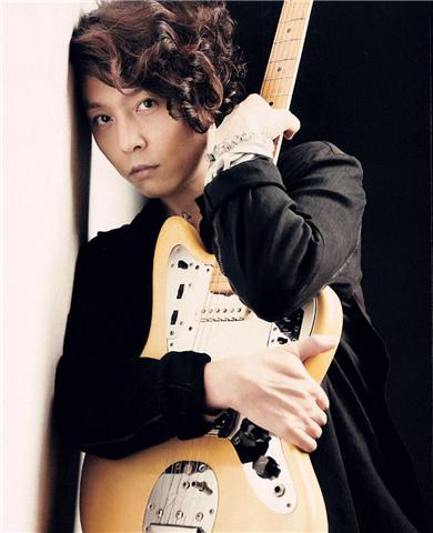 堂本刚和堂本光一是什么关系？堂本刚为什么(堂本光一什么时候喜欢上的堂本刚)