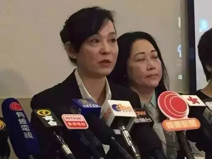 翁静晶年轻照片太美了组图(翁静晶现在的老公)