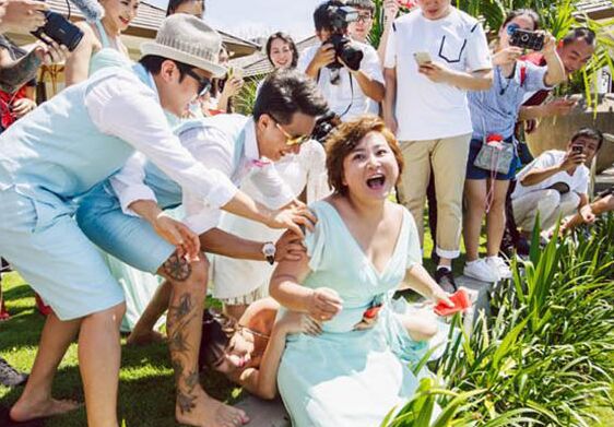 包贝尔婚闹事件始末被全网骂冤不冤(包贝尔婚礼事件是怎么回事)