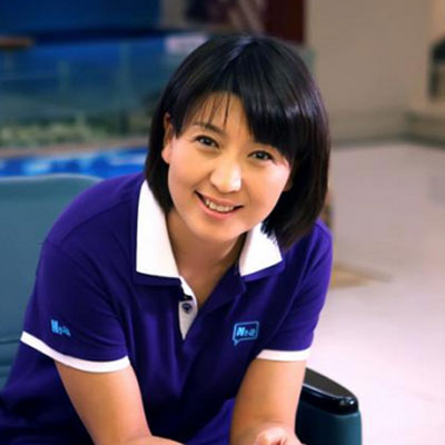 闫学晶的两任老公照片(闫学晶第二个老公照片)