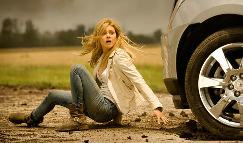 变形金刚为什么换男女主角(变形金刚换女主了) 变形金刚为什么换男女主角(变形金刚换女主了)